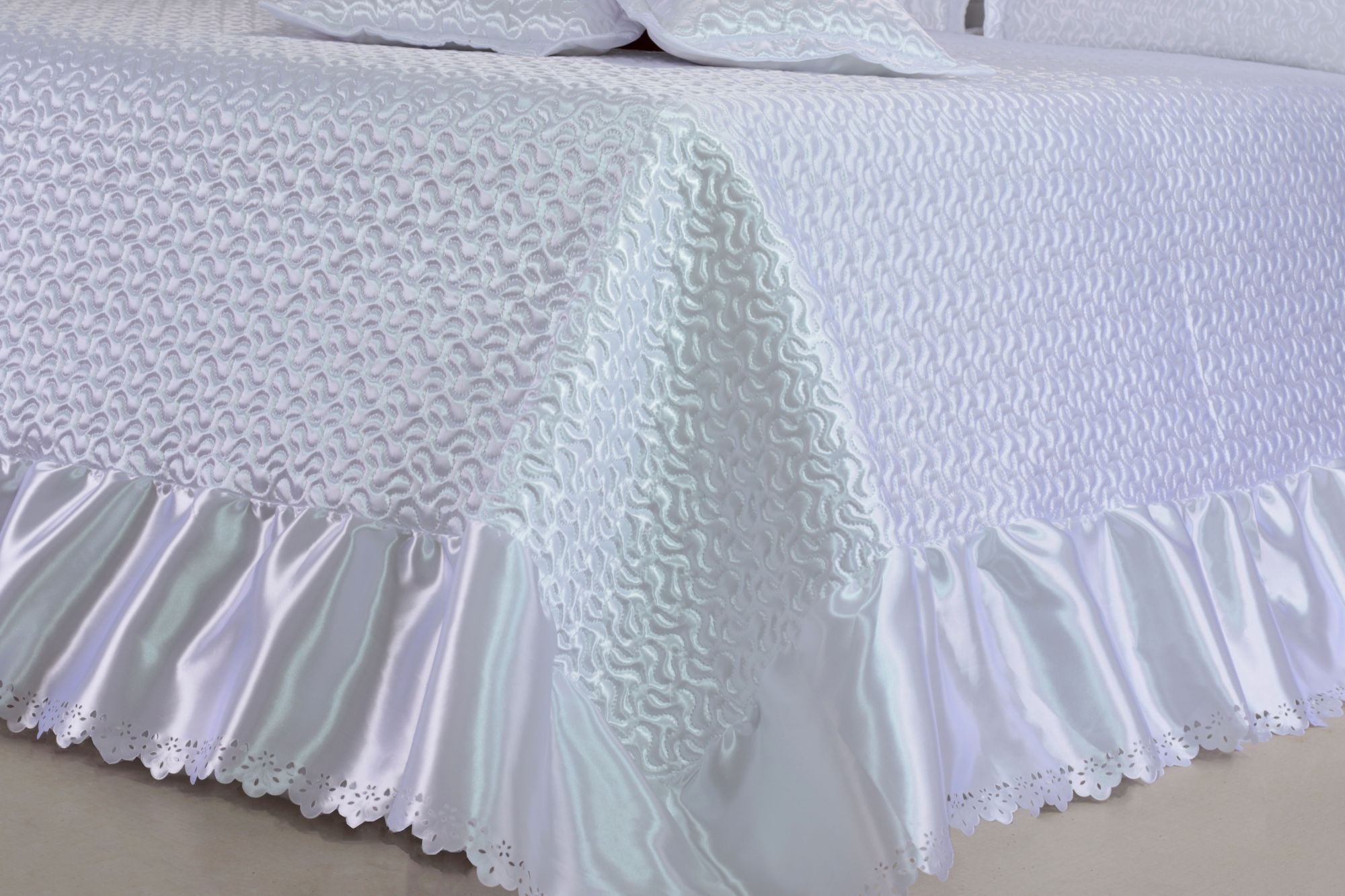 Kit de Colcha Cobre leito Athena Casal Queen 05 peças Branco